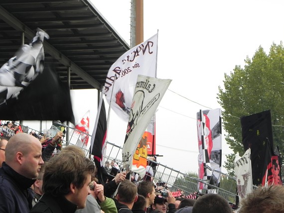 2010-10-30-026