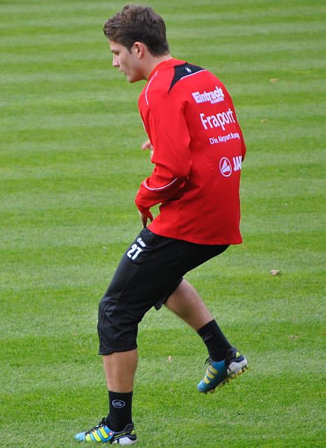 2011-10-18-39