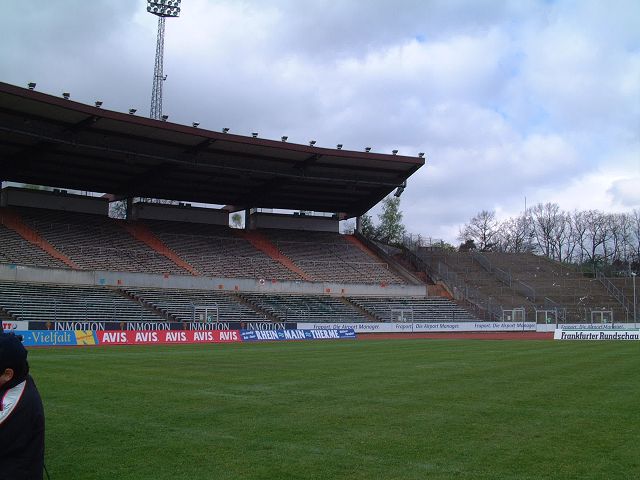 2002-04-20-58