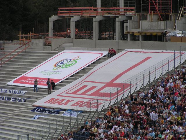 2003-08-23-11